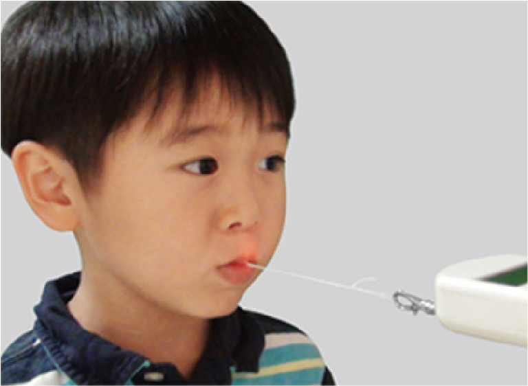 口唇閉鎖力測定機器「りっぷるくん」